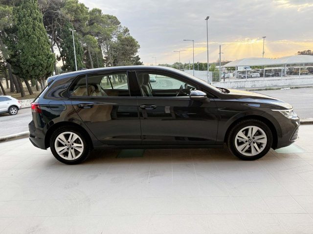 Volkswagen Golf 2.0 TDI 150 CV DSG SCR Life LUCI AMBIENTE - foto 4 di 4