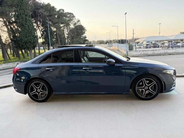 Mercedes-Benz A 220 d Automatic Premium Sedan TETTO-PACK NIGHT - foto 4 di 4