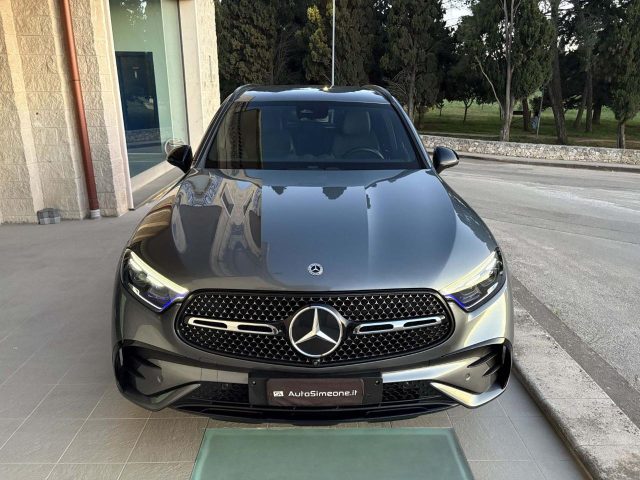 Mercedes-Benz GLC 220 d 4Matic Mild Hybrid AMG Premium Pack Night - foto 2 di 4