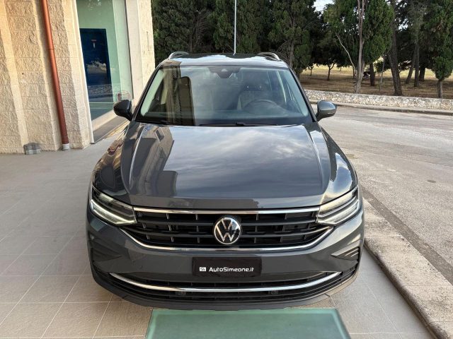 Volkswagen Tiguan 2.0 TDI 150 CV SCR DSG Life - foto 2 di 4