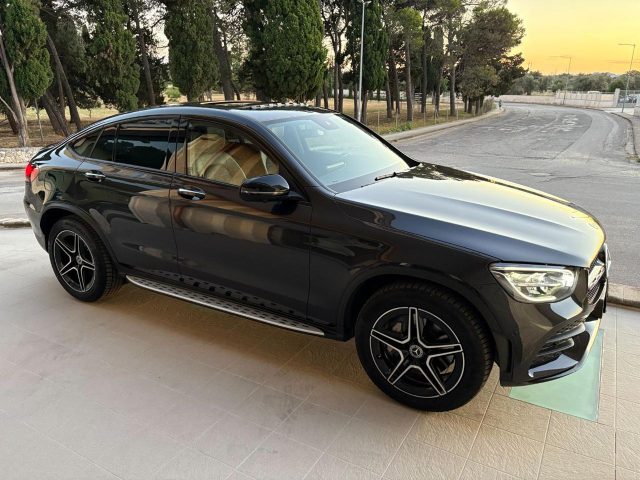 Mercedes-Benz GLC 220 d 4Matic Coupé Premium Plus Pack Night TETTO - foto 3 di 4