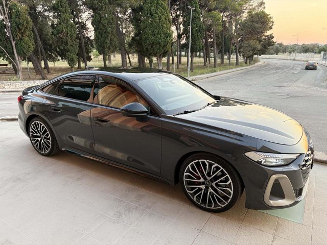 Audi A5 TDI 150 kW mHEV+ S tronic quattro S Line edition. - foto 3 di 4
