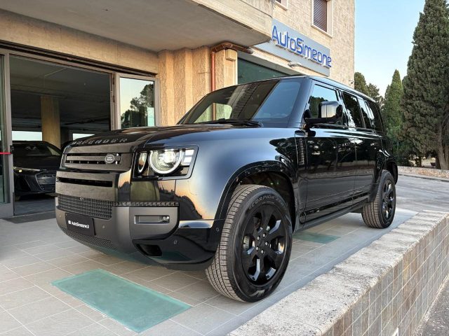 Land Rover Defender 110 3.0D I6 200 CV AWD Auto X-Dynamic SE TETTO PAN km 0 a CAROVIGNO