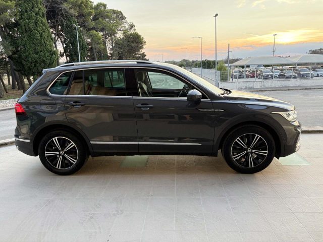 Volkswagen Tiguan 2.0 TDI 150 CV SCR DSG Elegance VIRTUAL - foto 4 di 4