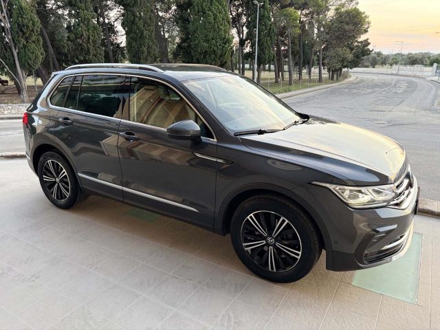 Volkswagen Tiguan 2.0 TDI 150 CV SCR DSG Elegance VIRTUAL - foto 3 di 4