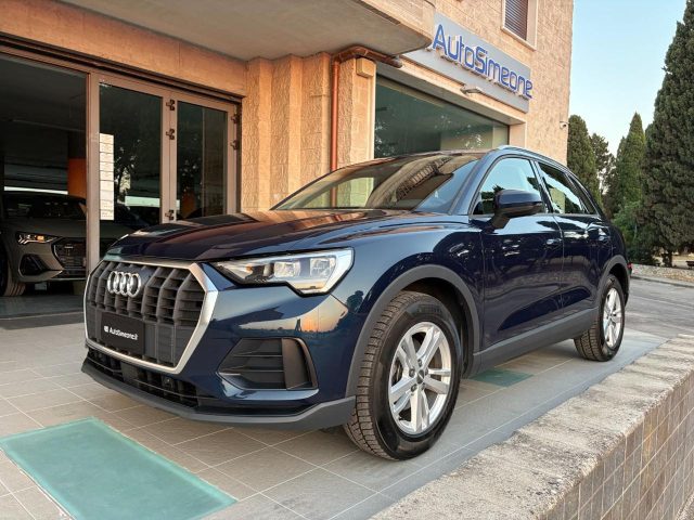 Audi Q3 35 TDI 150 CV S tronic Business FARI LED usato a CAROVIGNO