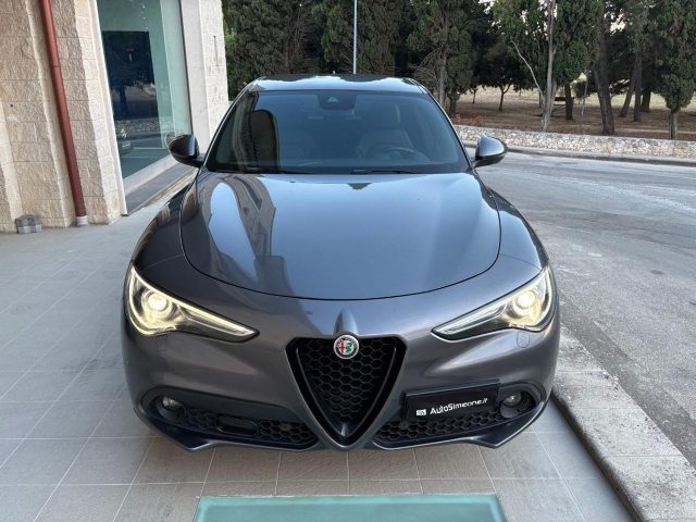 Alfa Romeo Stelvio 2.2 Turbodiesel 210CV AT8 Q4 Veloce - foto 2 di 4