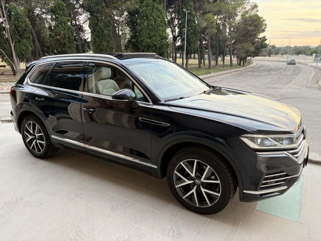 Volkswagen Touareg 3.0 V6 TDI SCR Elegance ESENTE DA SUPERBOLLO - foto 3 di 4
