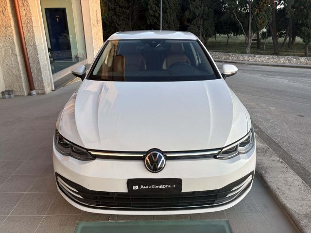 Volkswagen Golf 2.0 TDI DSG SCR Life COCKPIT-LUCI AMBIENTE - foto 2 di 4