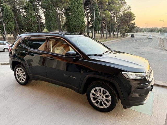 Jeep Compass 1.6 Multijet II 2WD Limited 130 CV - foto 3 di 4