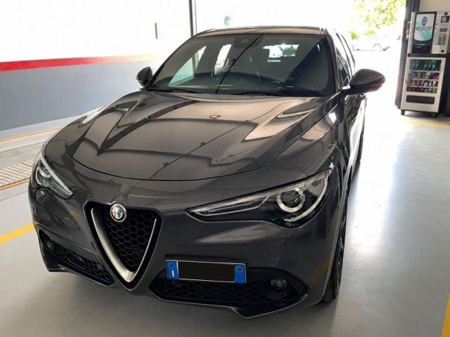 Alfa Romeo Stelvio 2.2 Turbodiesel 210 CV AT8 Q4 Ti, del 2022, 68.768 km, in vendita a Carovigno (BR)