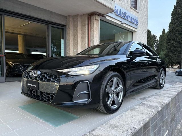 Audi A6 2.0 TDI mHEV+ S tronic quattro S line edition, del 2026, 7.883 km, in vendita a Carovigno (BR)