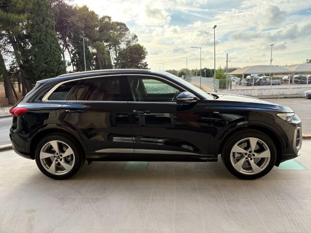Audi Q5 2.0 TDI mHEV+ S tronic quattro S line edition - foto 4 di 4