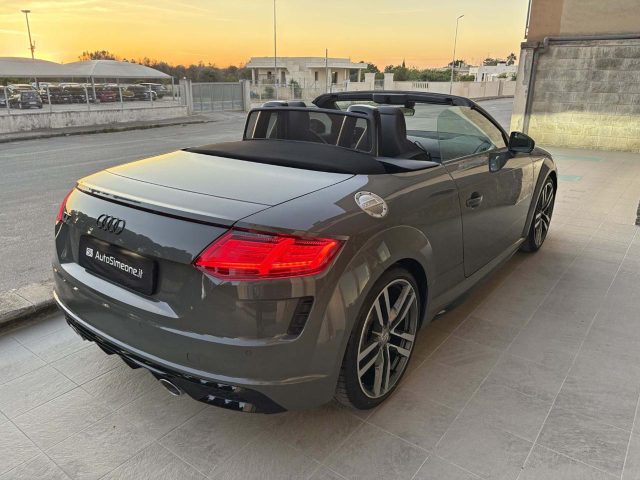Audi TT Roadster 40 2.0 TFSI S tronic S line - foto 4 di 4