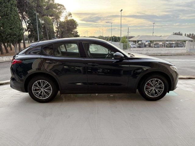 Alfa Romeo Stelvio 2.2 Turbodiesel 190 CV AT8 Q4 Business - foto 4 di 4