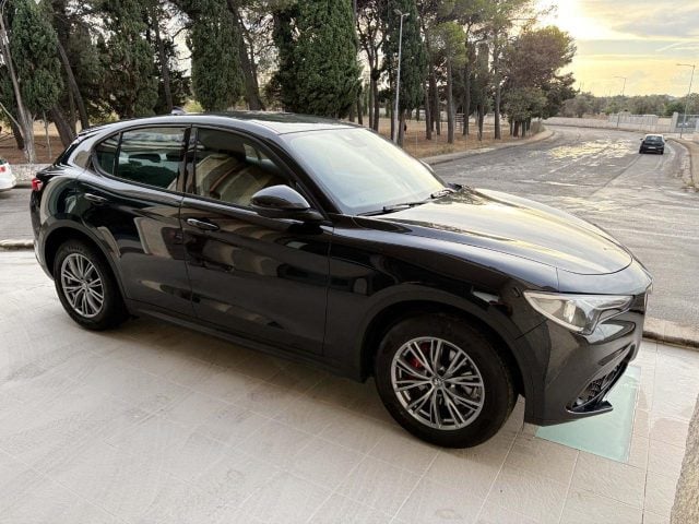 Alfa Romeo Stelvio 2.2 Turbodiesel 190 CV AT8 Q4 Business - foto 3 di 4