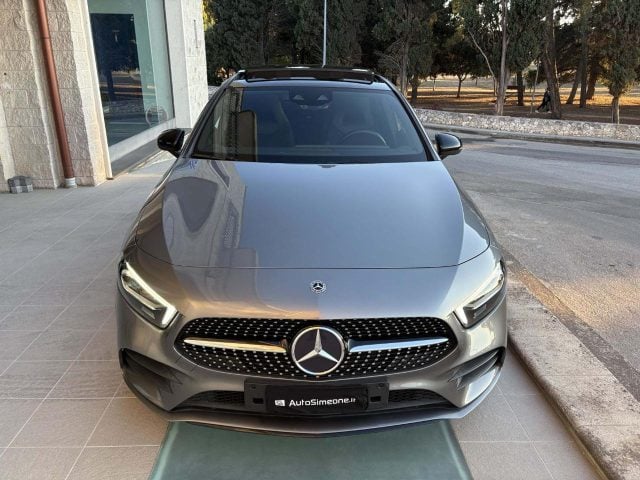 Mercedes-Benz A 200 d Automatic Premium Amg Night edition TETTO - foto 2 di 4