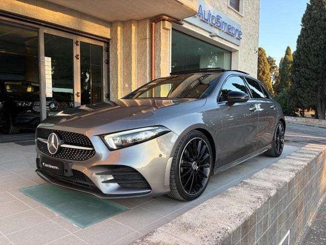 Mercedes-Benz A 200 d Automatic Premium Amg Night edition TETTO, del 2020, 120.251 km, in vendita a Carovigno (BR)