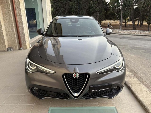 Alfa Romeo Stelvio 2.2 Turbodiesel 210 CV AT8 Q4 Ti - foto 2 di 4