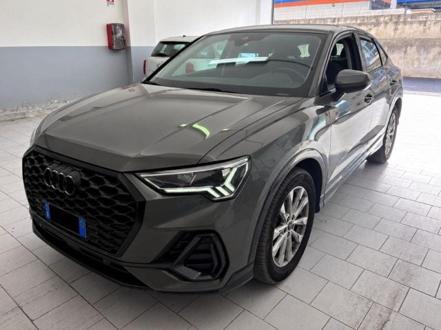 Audi Q3 SPB SPORTBACK 35 TDI S tronic Business Plus - foto 2 di 4