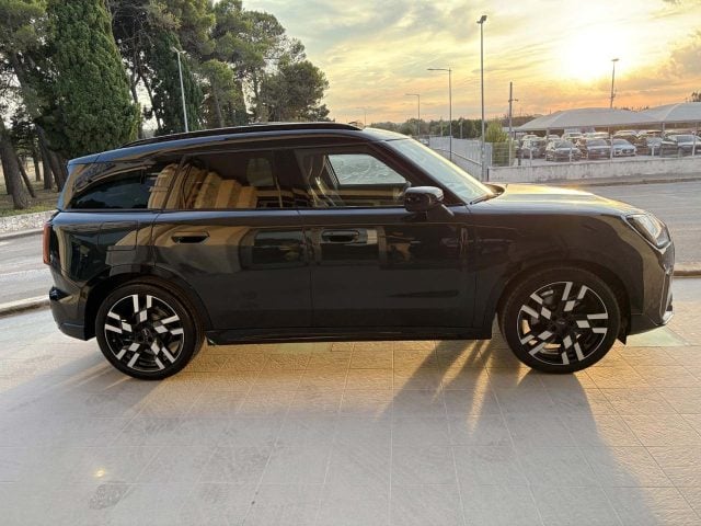 MINI Countryman D JCW Countryman TETTO APR/PAN-CERCHI DA 20'' - foto 4 di 4