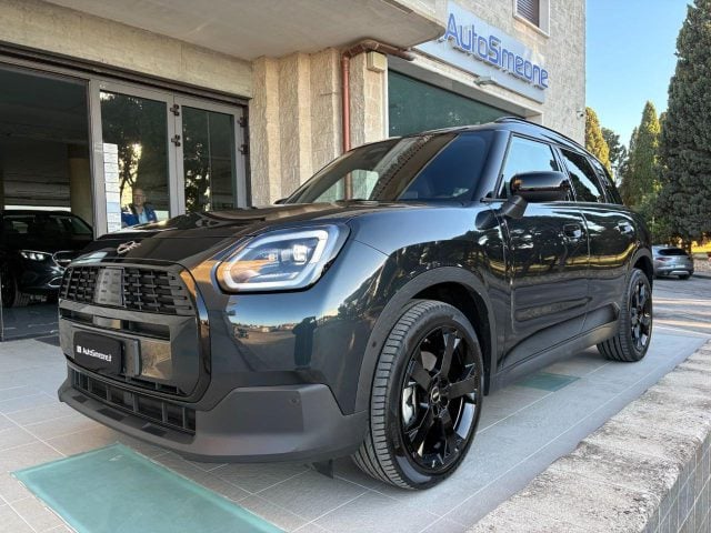 MINI Countryman D Classic Countryman CERCHI DA 19'', del 2025, 13.762 km, in vendita a Carovigno (BR)