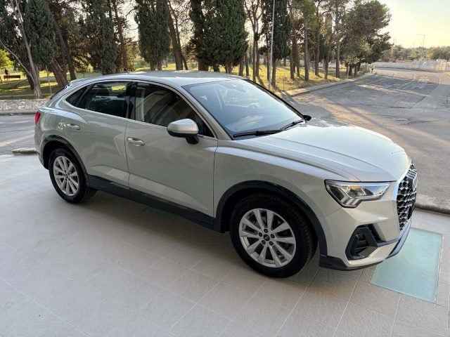 Audi Q3 SPB SPORTBACK 35 TDI S tronic Business Plus - foto 3 di 4