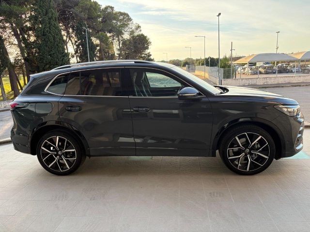 Volkswagen Tiguan 2.0 TDI 150 CV DSG R-Line - foto 4 di 4