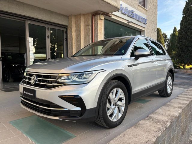 Volkswagen Tiguan 2.0 TDI 150 CV SCR DSG Elegance VIRTUAL, del 2023, 109.487 km, in vendita a Carovigno (BR)