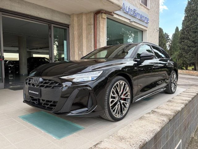 Audi A6 Avant 3.0 TDI mHEV+ quattro S tronic S line ed., del 2026, 4.211 km, in vendita a Carovigno (BR)