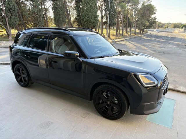 MINI Countryman D Classic Countryman CERCHI DA 19''. - foto 3 di 4