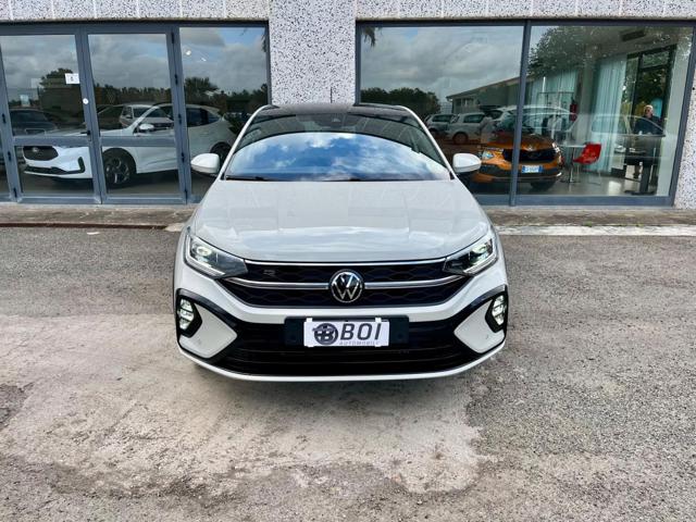 Volkswagen Taigo R-Line 1.0 TSI 110 CV DSG - foto 2 di 4