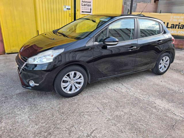 Peugeot 208 1° serie 1.2 VTi 82 CV 5 porte Allure usato a BANCOLE