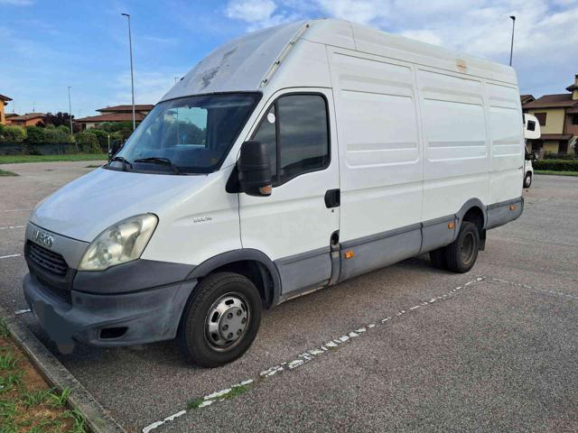 Iveco Daily 35C15LV BTor 3.0 HPT PL-TA-RG Furgone usato a BANCOLE