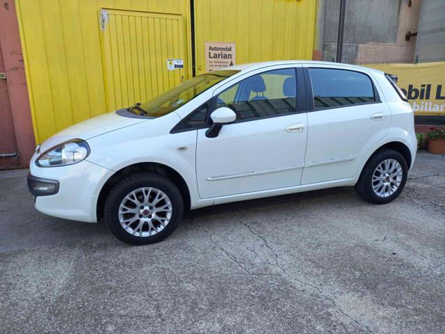 Fiat Punto Evo 1.4 5 porte Emotion Natural Power ok neopatentati - foto 2 di 4