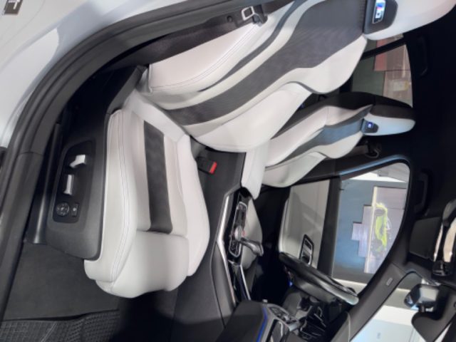 BMW M3 Competition M xDrive - foto 2 di 4