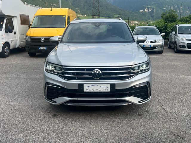 Volkswagen Tiguan 2.0 TSI DSG 4MOTION R-Line - foto 2 di 4