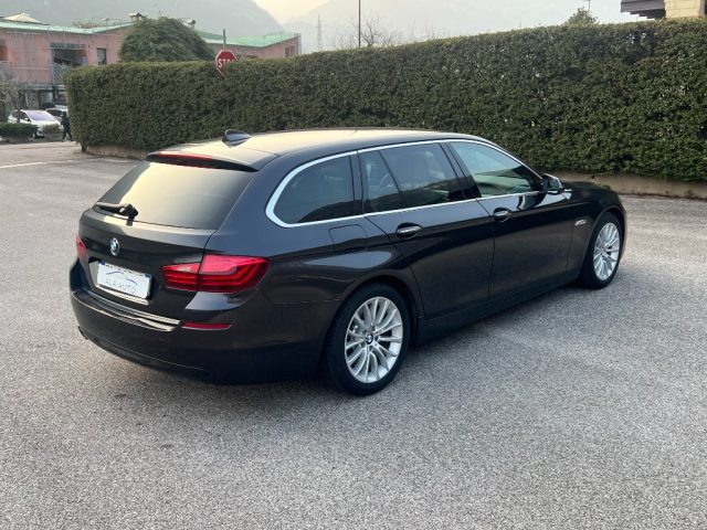 BMW 520 d xDrive Touring Luxury - foto 4 di 4