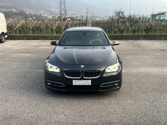 BMW 520 d xDrive Touring Luxury usato a ALA