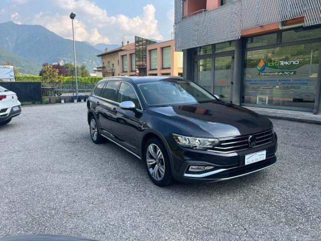 Volkswagen Passat Alltrack 2.0 TDI 200 CV 4MOTION DSG - foto 2 di 4