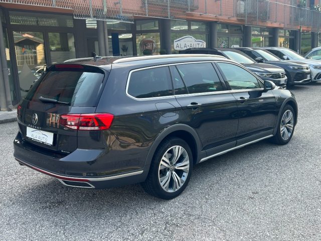 Volkswagen Passat Alltrack 2.0 TDI 200 CV 4MOTION DSG - foto 4 di 4