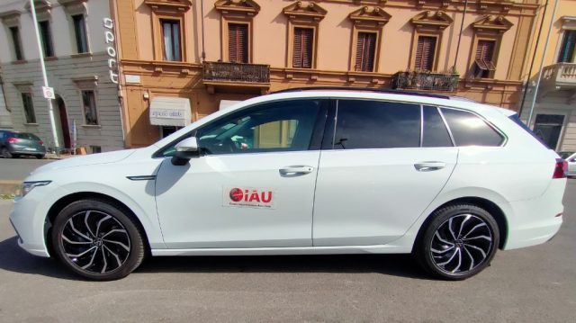 Volkswagen Golf Variant 1.5 TGI DSG Style - foto 4 di 4