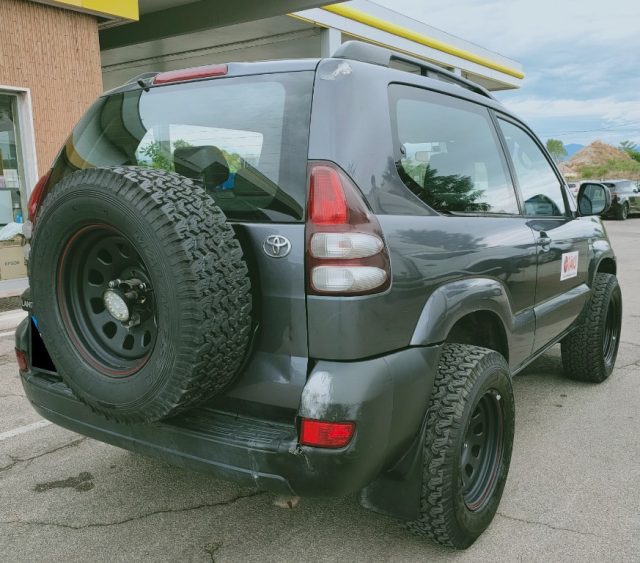 Toyota Land Cruiser 3.0 D-4D 16V cat 3 porte - foto 3 di 4