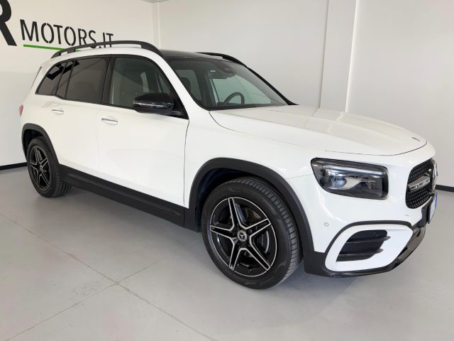 Mercedes-Benz GLB 200 d Premium AMG Line - foto 3 di 4