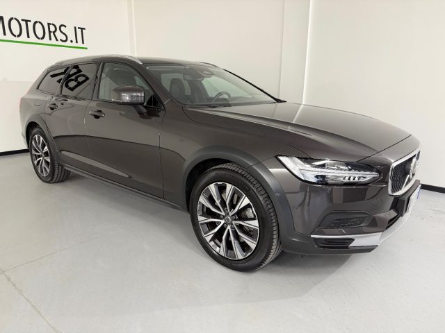 Volvo V90 Cross Country B4 (d) AWD " IVA ESPOSTA " - foto 3 di 4