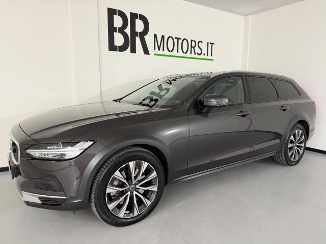 Volvo V90 Cross Country B4 (d) AWD " IVA ESPOSTA " usato a PARMA