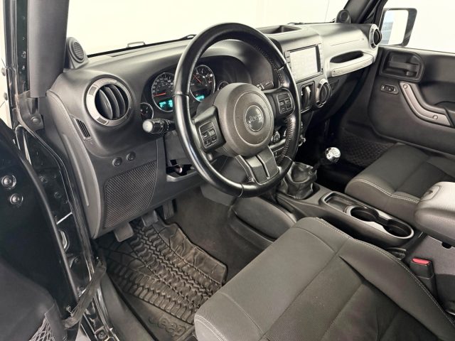 Jeep Wrangler 2.8 CRD DPF Mountain - foto 4 di 4