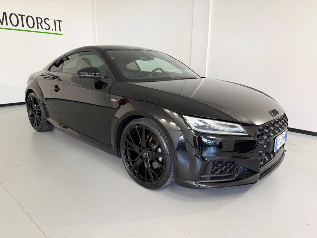 Audi TT Coupé 40 TFSI S tronic - foto 3 di 4