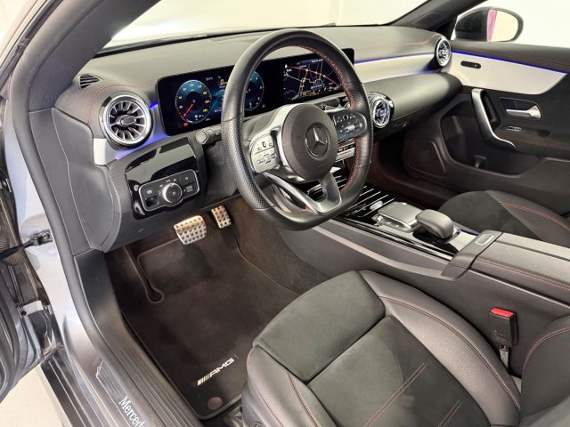 Mercedes-Benz CLA 200 d Shooting Brake Premium AMG Line - foto 4 di 4