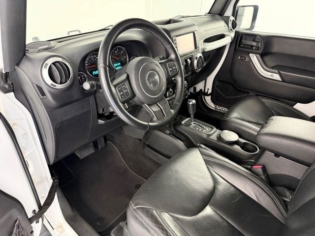 Jeep Wrangler 2.8 CRD DPF Sahara Auto E6 - foto 4 di 4
